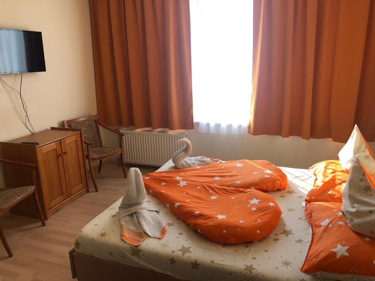 City Hotel Siofok Dış mekan fotoğraf